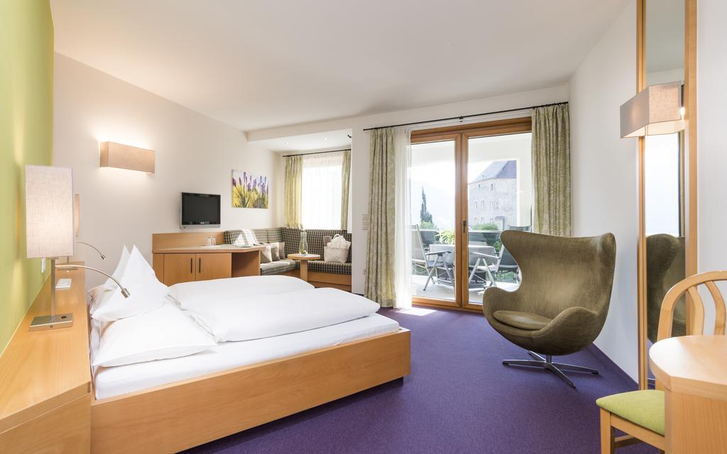 Baumgartner'S Blumenhotel Шена Екстер'єр фото